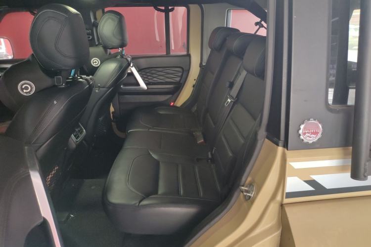 Used BAIC Off-Road BJ40 2019 2.3T Automatic Four-Wheel Drive Ring the Tower Champion Edition China VI Left Rear Seat