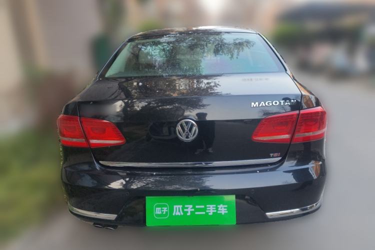 Used Volkswagen Magotan 2015 1.8TSI Luxury Model Rear