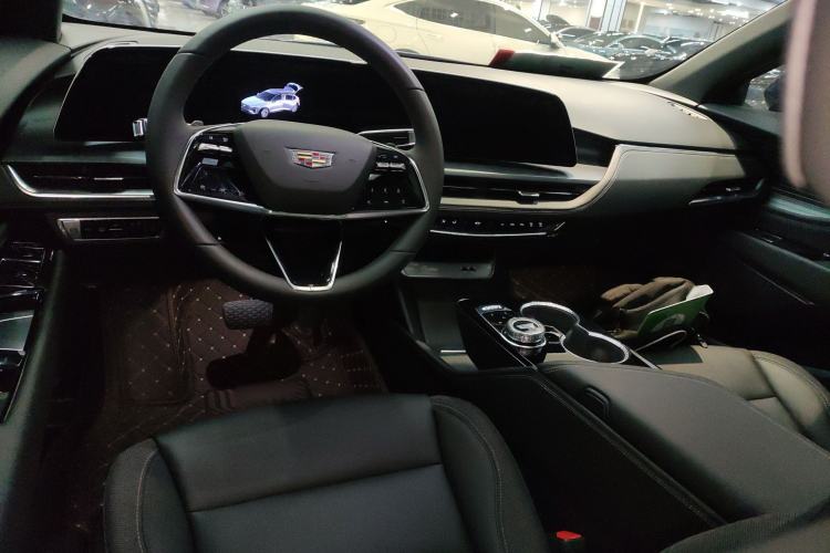 Used Cadillac GT4 2023 25T Fashion Edition
