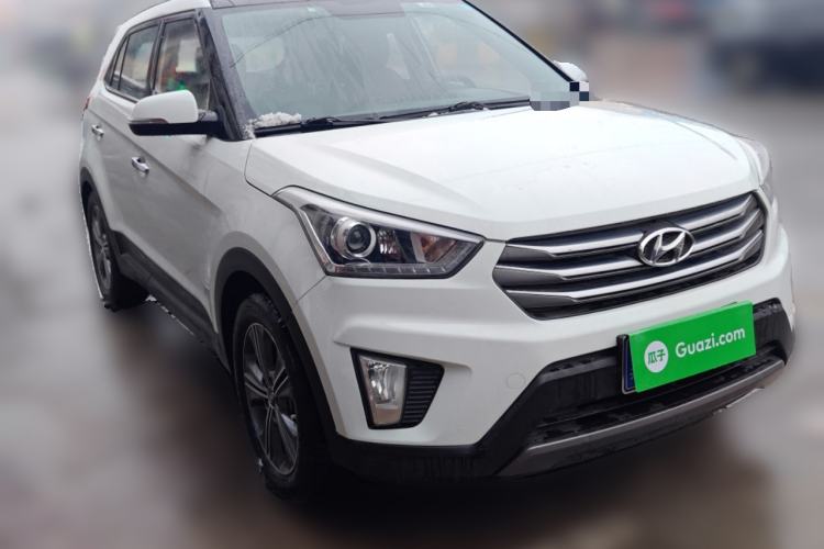 Used Hyundai ix25 2015 1.6L Automatic Two-Wheel-Drive Deluxe DLX Model