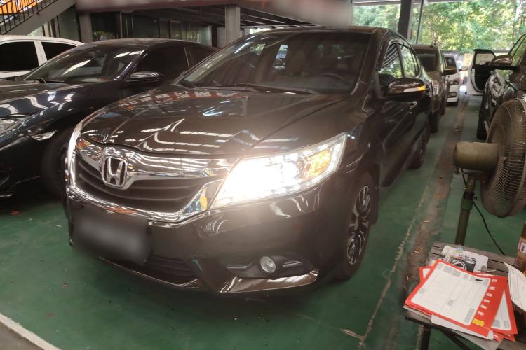 Used Honda Crider 2013 1.8L automatic luxury edition