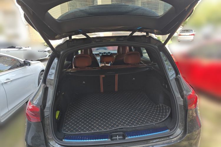 Used Mercedes-Benz GLC 2025 Refreshed GLC 300 L 4MATIC Dynamic Version 5 Seats