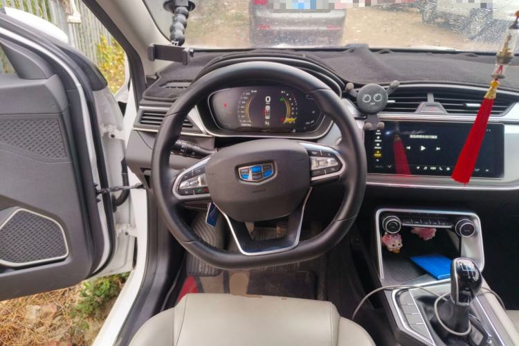 Used Geely Auto Binray 2018 14T Manual Binzhi Edition
