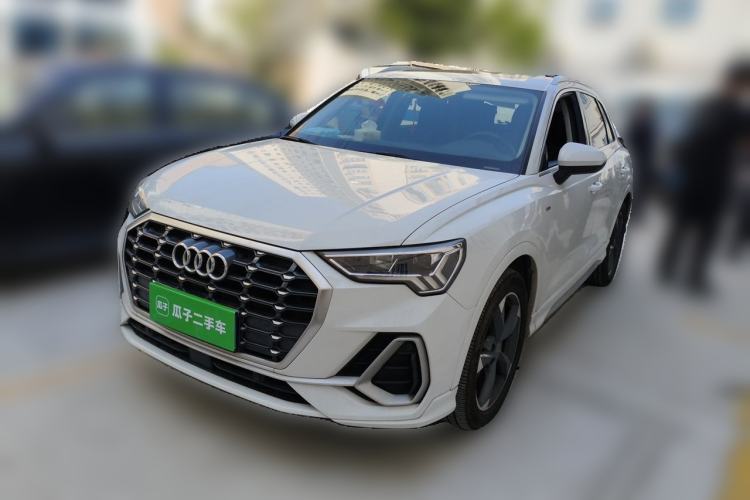 Used Audi Q3 2019 40 TFSI Fashion Dynamic Model