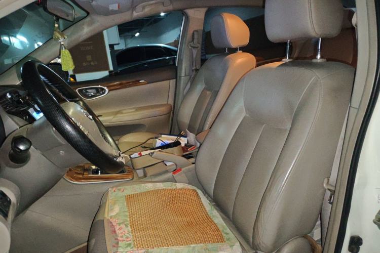 Used Nissan Sylphy 2012 1.6 XL CVT Luxury Edition Left Front Seat