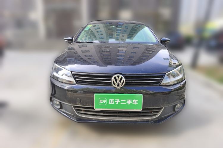 Used Volkswagen Sagitar 2012 1.6L Manual Comfort Model
