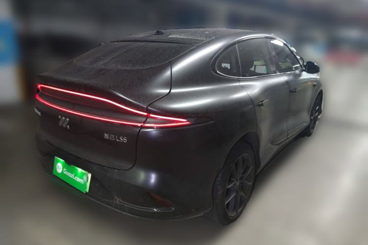 Used IM LS6 2023 Max Standard Edition Rear Right 45 Deg