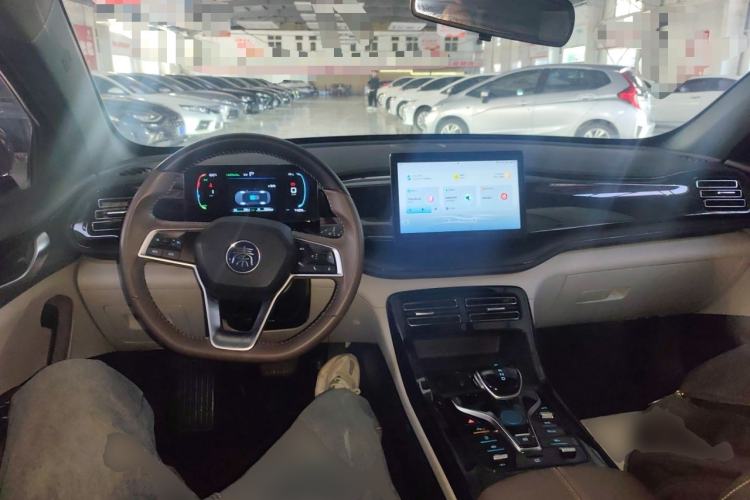 Used BYD Qin PLUS 2023 Champion Edition DM-i 55KM Leading Model
