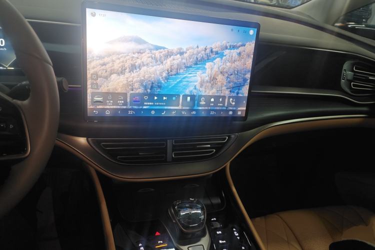 Used Denza D9 2022 DM-i 970 Four-Wheel Drive Flagship Model
