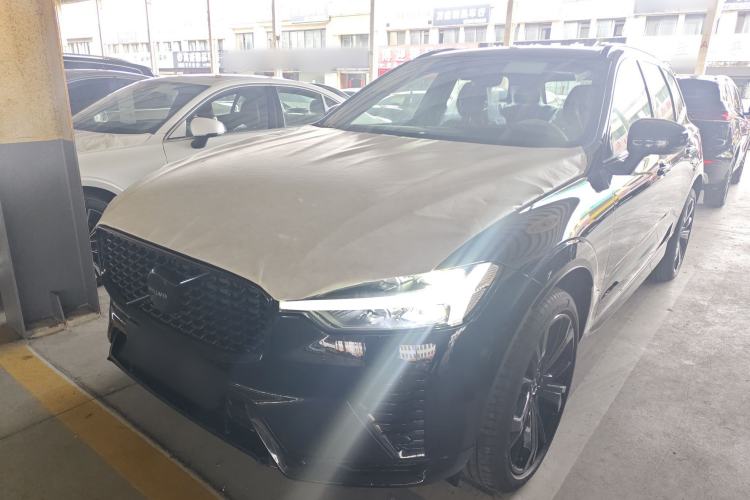 Used Volvo XC60 2025 B5 Four-Wheel Drive Smart & Advanced Midnight Black Edition