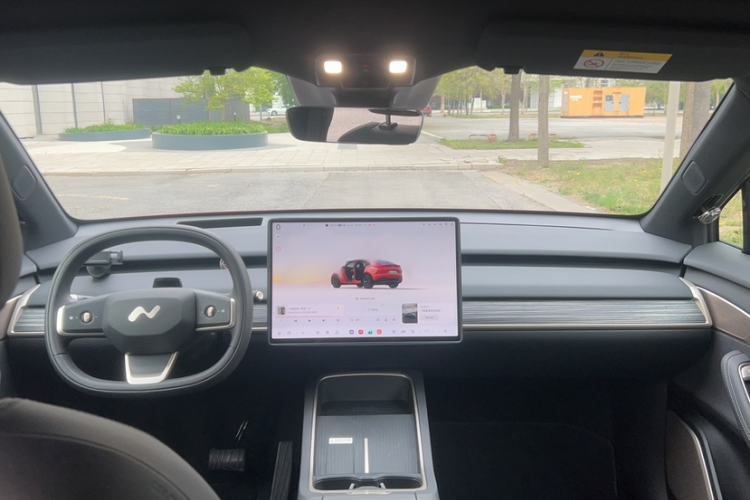 Used ONVO L60 2024 60 kWh Rear-Drive Version Interior 4