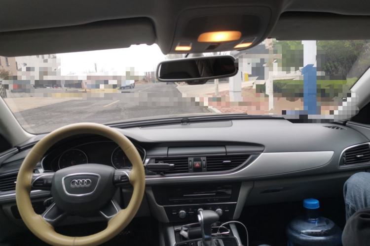 Used Audi A6L 2012 TFSI Standard Model Center Console