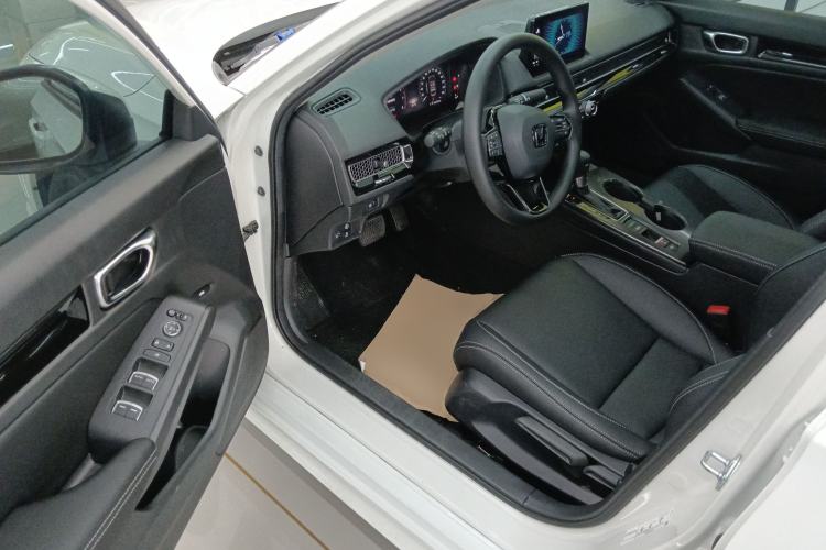 Used Honda Civic 2022 240TURBO CVT Dynamic Edition
