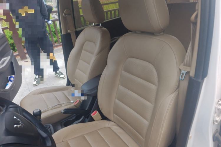 Used Wuling Hongguang 2019 1.5L S Comfort Edition China VI LAR