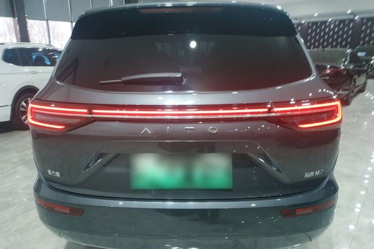 Used Hima AITO M7 2022 1.5T Four-Wheel Drive Luxury Edition
