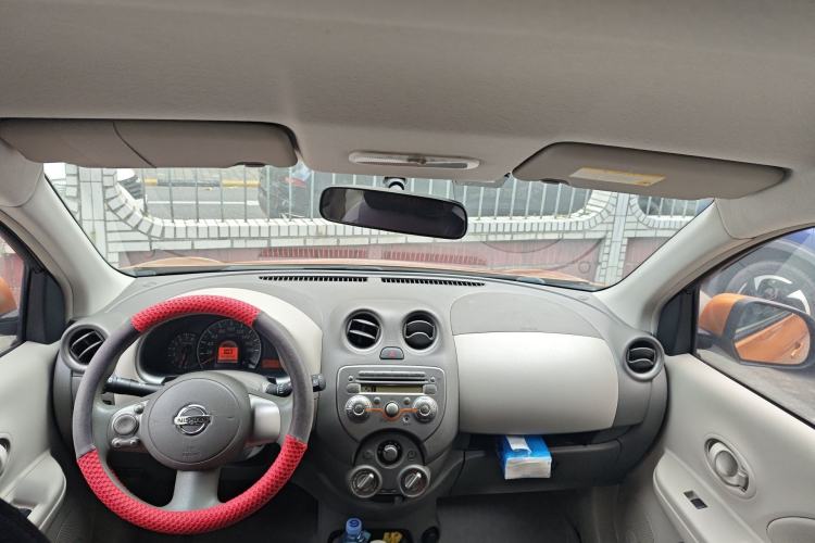 Used Nissan March 2010 1.5L Automatic Easy-Drive Version Center Console