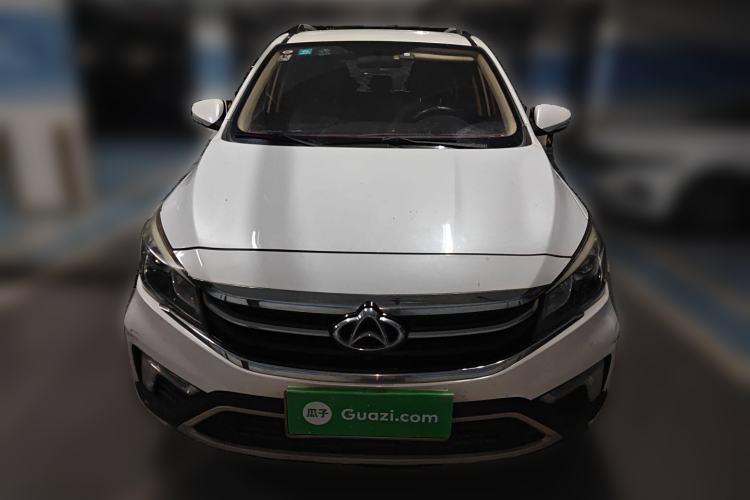 Used CHANGAN OSHAN A800 2017 1.6L Manual Comfort Model Front