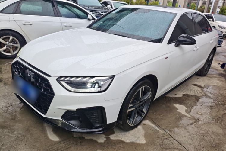 Used Audi A4L 2022 40 TFSI Luxury Dynamic Model