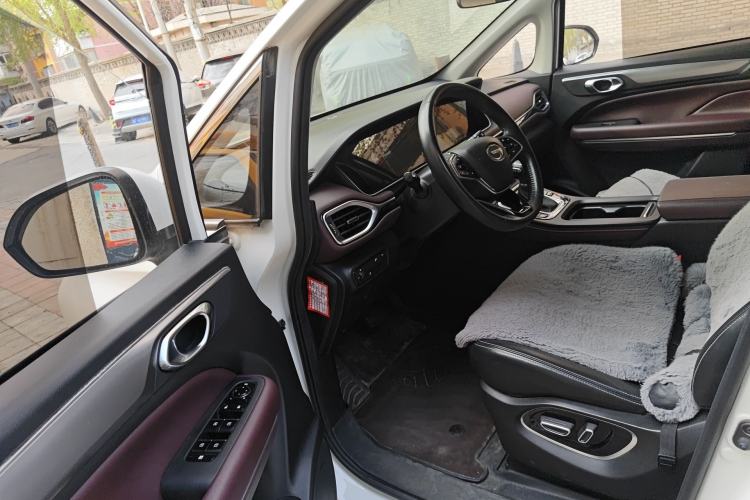 Used GAC Trumpchi M6 2021 270T DCT Prestige Edition (7-seater) Driver Seat