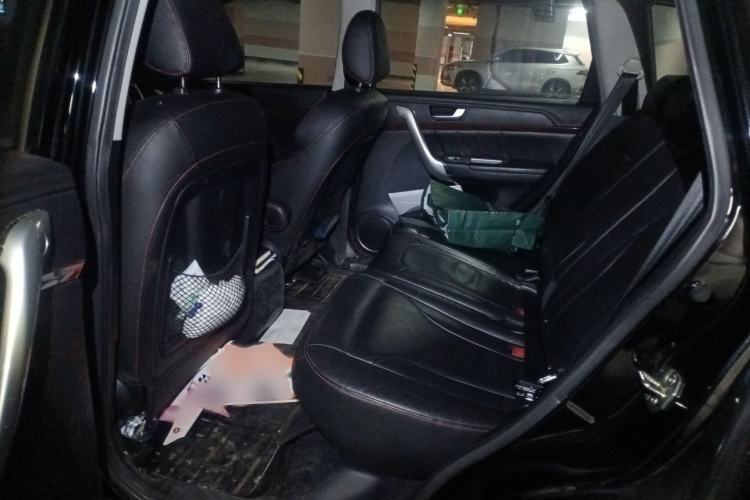 Used Haval H6 2014 Sport Edition 2.4L Automatic Elite Model Interior 4