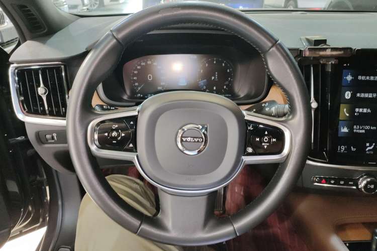 Used Volvo S90 2021 B5 Zhiyi Luxury Edition
