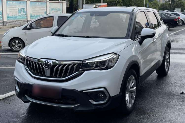 Used Brilliance V3 2017 1.5L Automatic Smart Version