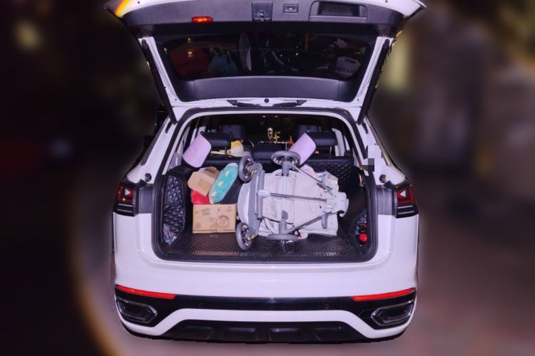 Used Volkswagen Tayron GTE Plug-in Hybrid 2023 280TSI Luxury Plus Advanced Edition Trunk