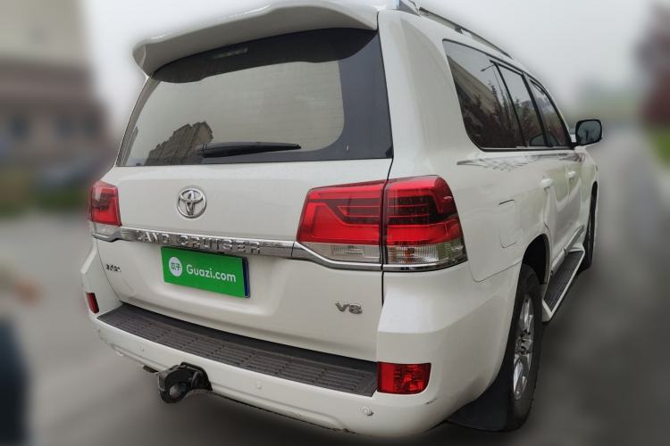 Used Toyota Land Cruiser 