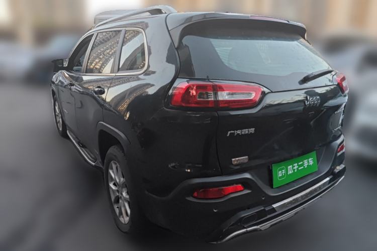 Used Jeep Cherokee 2017 2.0L Superior Edition