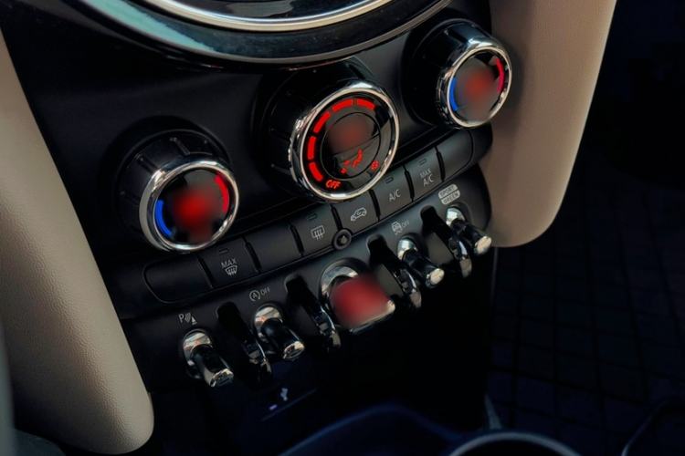 Used MINI 2022 2.0T COOPER S Classic Edition Five-Door Version Interior 5