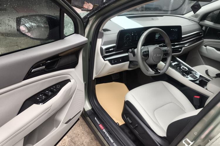 Used Kia Sportage (Chinese Domestic Model) 2023 1.5T Two-Wheel Drive Prestige Edition Driver Seat