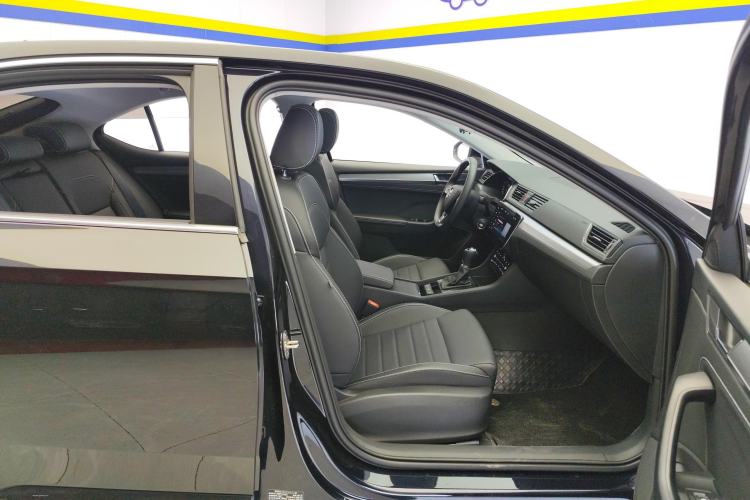 Used Skoda Superb 2023 Facelifted TSI280 DSG Luxury Edition
