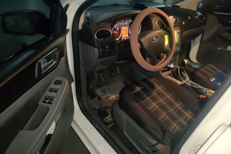 Used Ford Focus 2013 Hatchback Classic 1.8L Manual Base Model
