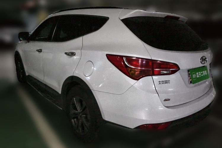 Used Hyundai Santa Fe 2013 2.4L Automatic Two-Wheel Drive Smart Version
