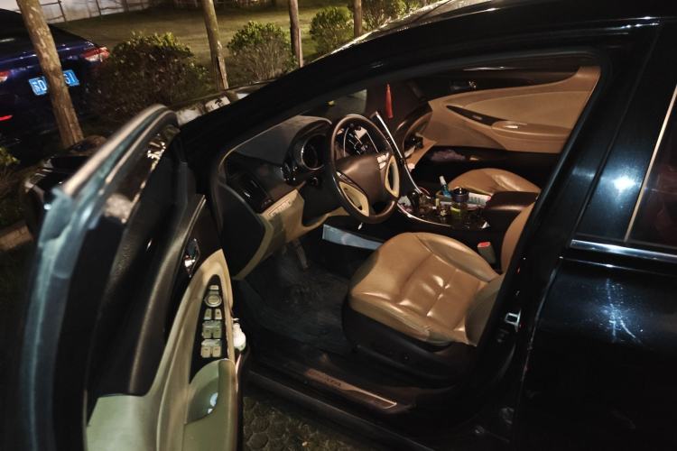 Used Hyundai Sonata 2011 2.0L Automatic Supreme Edition