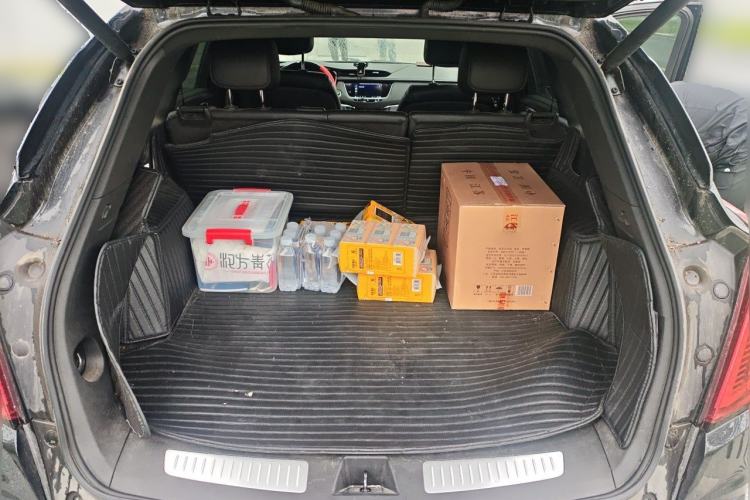 Used Cadillac XT5 2020 Revised Version 28T Luxury Edition Trunk