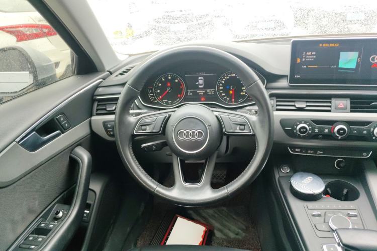 Used Audi A4L 2017 40 TFSI Ambition Edition