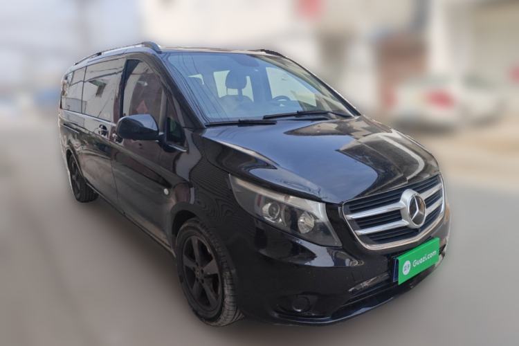 Used Mercedes-Benz Vito 2016 2.0T Elite Edition Front Right 45 Deg