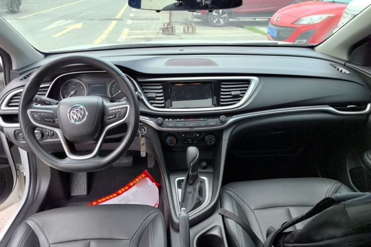 Used Buick GT 2021 Revised Version Flagship 1.5L Automatic Elite Edition Center Console