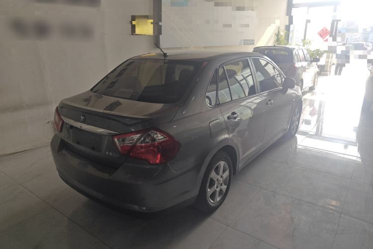 Used Venucia D50 2013 1.6L Automatic Luxury Edition
