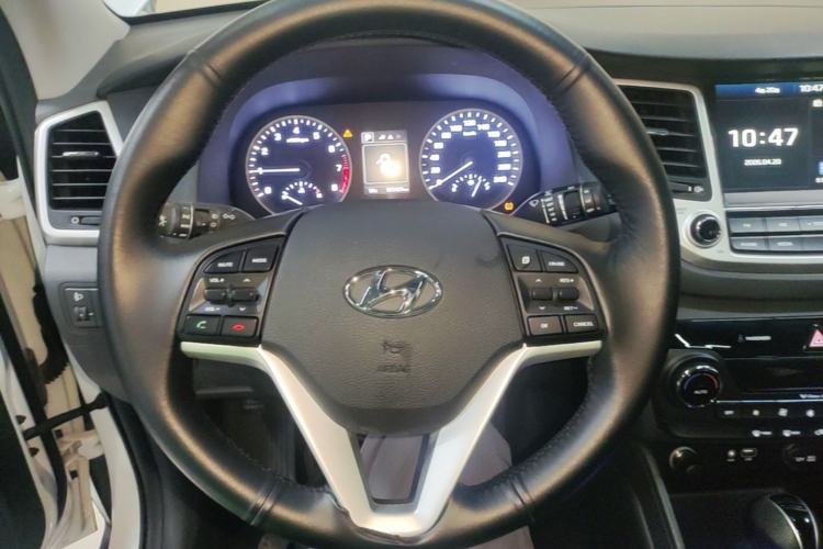 Used Hyundai Tucson 2015 1.6T Dual-Clutch Two-Wheel-Drive Smart Model
