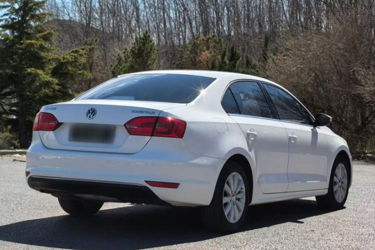 Used Volkswagen Sagitar 2014 1.6L Automatic Comfort Model Exterior 5