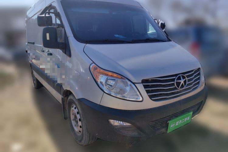 Used JAC Group Sunray 2021 2.0T Fuel-Efficient King Logistics Van Long Wheelbase D20TCIF1 Front Right 45 Deg