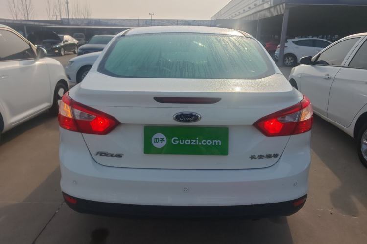 Used Ford Focus 2012 Sedan 1.6L Manual Fashion Edition