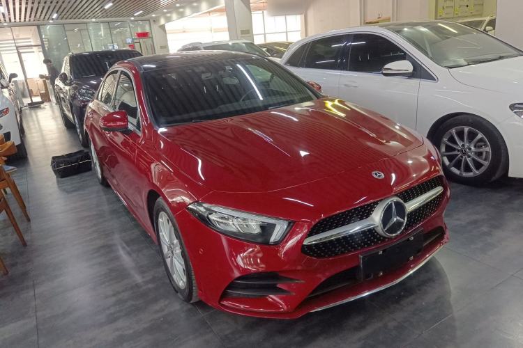 Used Mercedes-Benz A-Class 2020 Restyled A 200 L Sport Sedan Fashion Version
