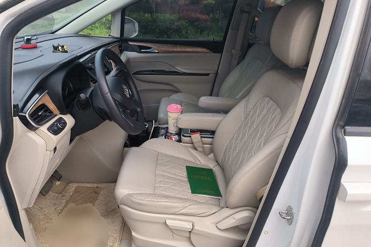 Used Buick GL8 2018 ES 28T Comfort Model China VI Standard
