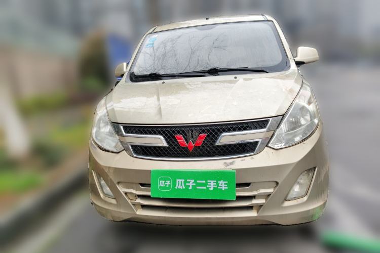 Used Wuling Rongguang V 2016 1.2L Standard Version Front