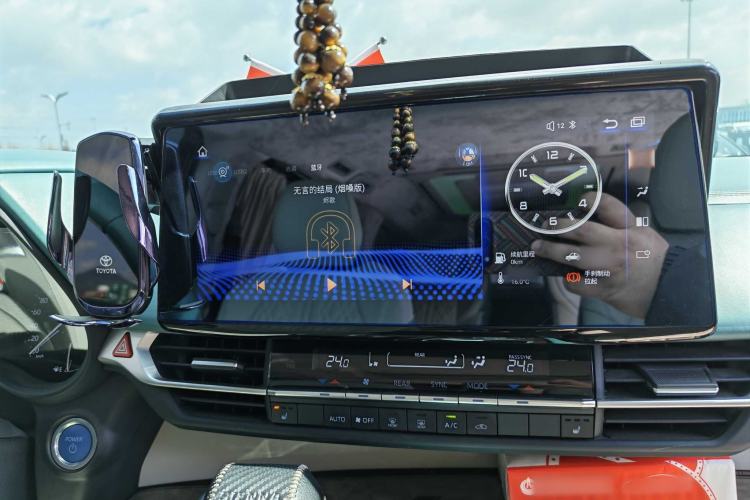 Used Toyota SIENNA 2021 2.5L Hybrid Comfort Edition Audio And AC Panel