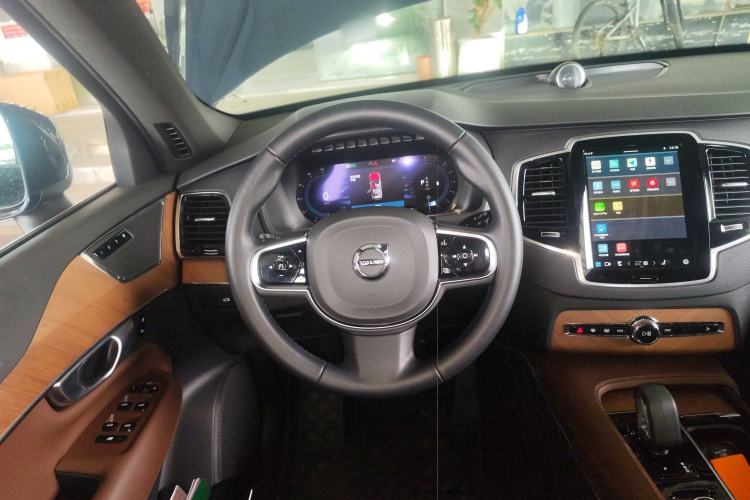Used Volvo XC90 2024 B6 Zhiyi Luxury 7-Seater Steering Wheel