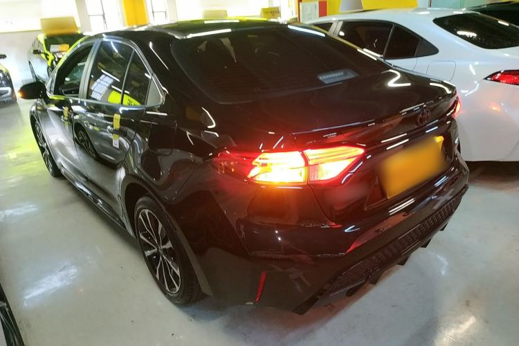 Used Toyota Levin 2022 Dual-Motor 1.8H E-CVT Sport Edition
